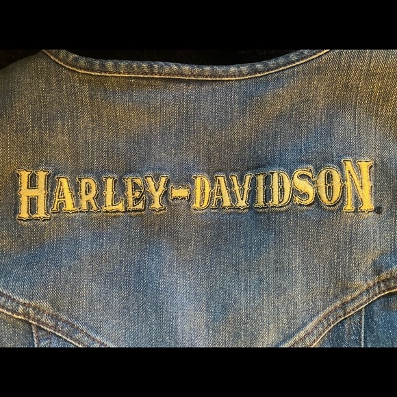 Harley Davidson Woman’s Denim Vest - Picture 4 of 5
